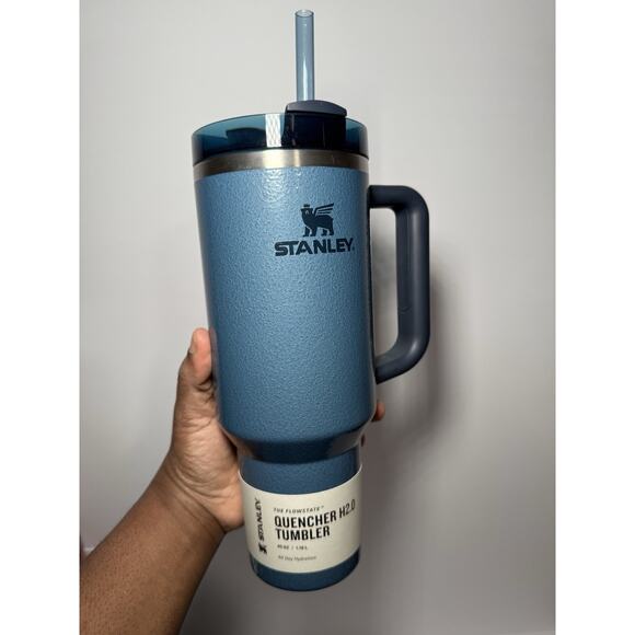 Stanley HAMMERTONE LAKE BLUE 40oz Flowstate Quencher BNWT + Boot - Picture 3 of 6
